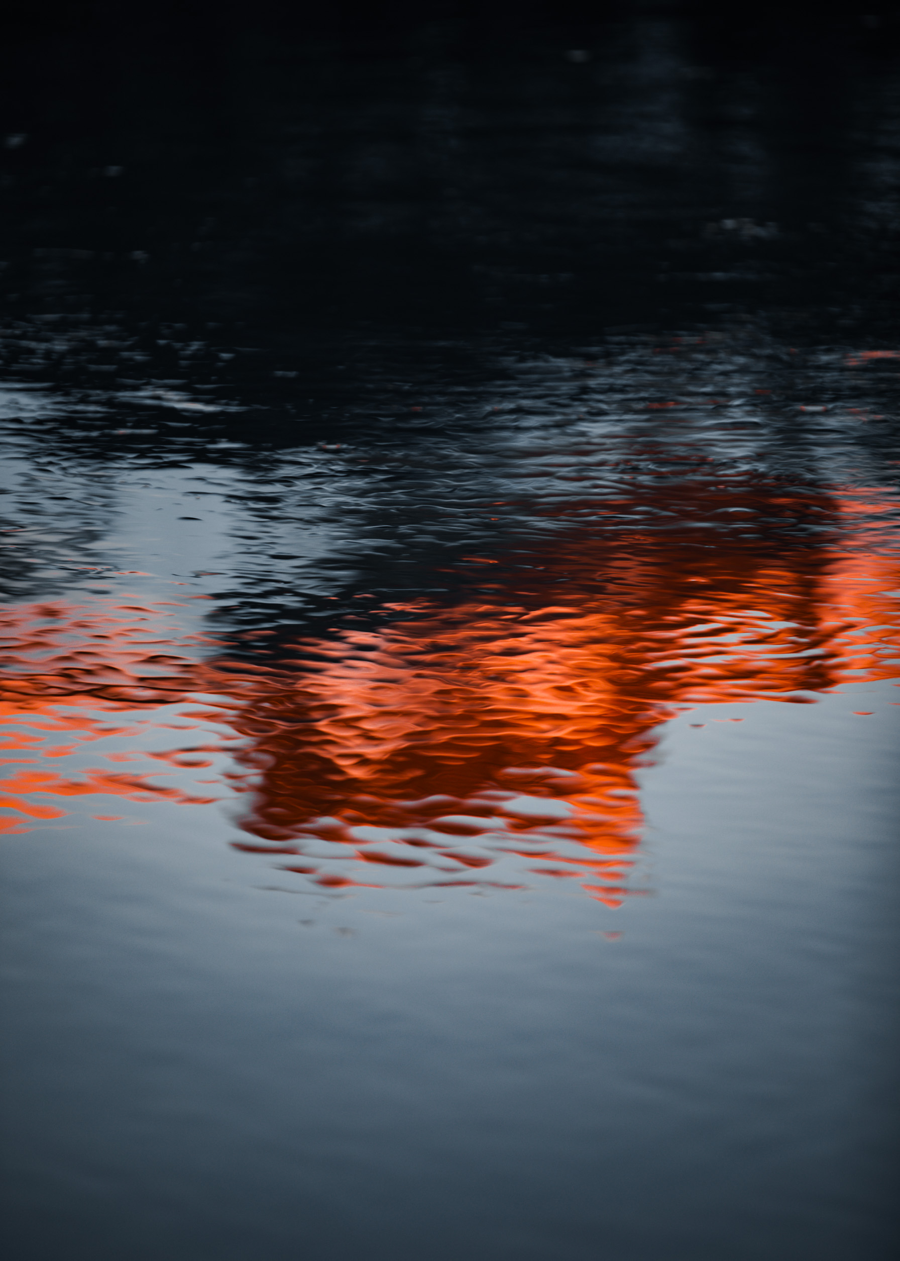 Fotografia fine art de montana reflejada en el agua